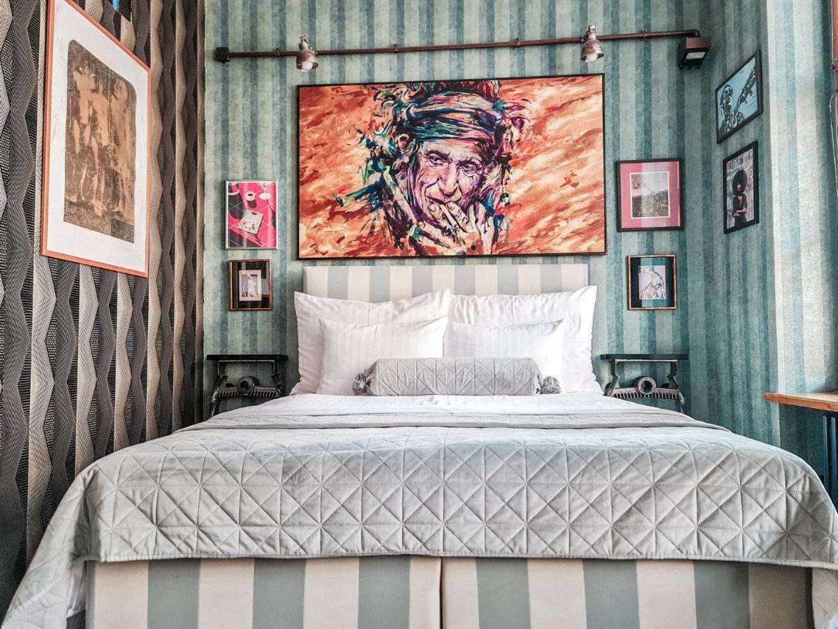 Divna Pani Luxury Gallery Hotel 5*